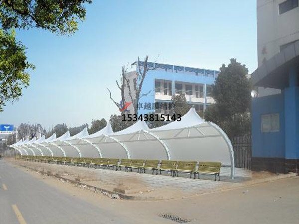 河池膜結(jié)構(gòu)雨棚工程設計施工案例 　　