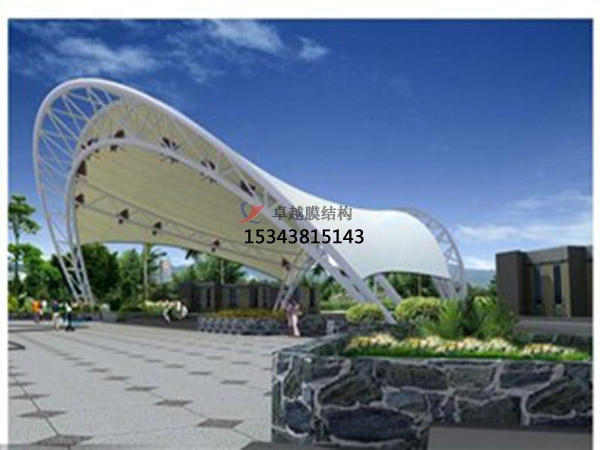 柳州市膜結(jié)構(gòu)雨棚工程設計施工案例 　　